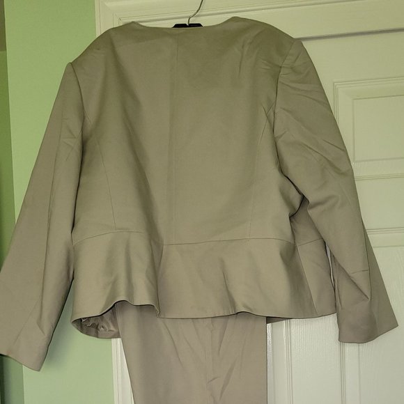 Plus & Tall Calvin Klein Khaki Colored Pantsuit with zipper detail - Picture 2 of 3